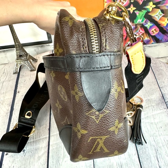 Louis Vuitton Trousse 28 cosmetic clutch crossbody bag with strap and charm - Picture 6 of 16